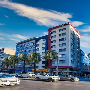 oglakcioglu-park-city-hotel.aegeanhotels.net/